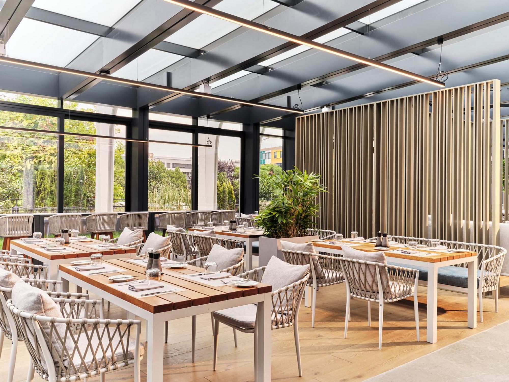 Crowne Plaza Sofia By Ihg Hotel Luaran gambar