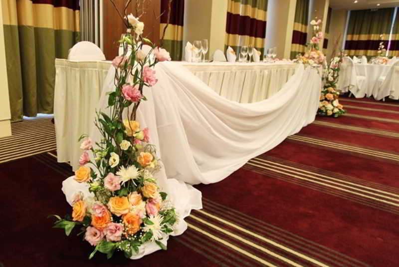 Crowne Plaza Sofia By Ihg Hotel Luaran gambar